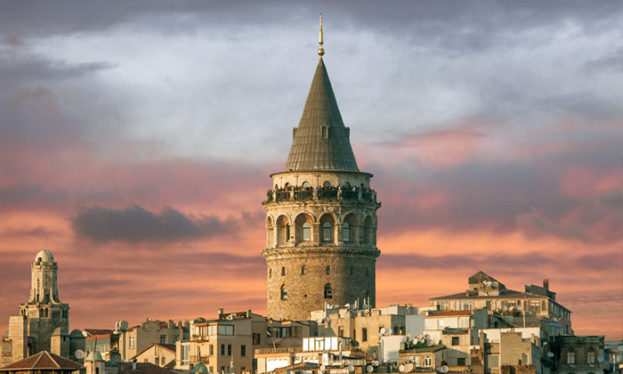 galata tower untuk pemandangan kota istanbul